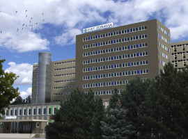 Lekár na oddelenie anestéziológie a intenzívnej medicíny